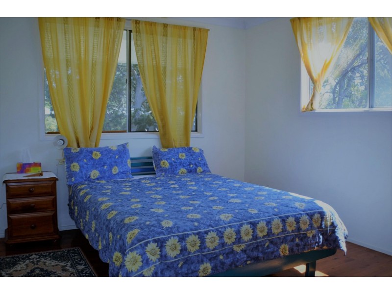 37 Midgen Street, Kooringal QLD 4025