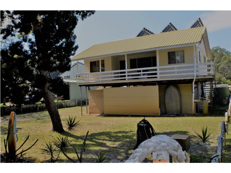 37 Midgen Street, Kooringal QLD 4025