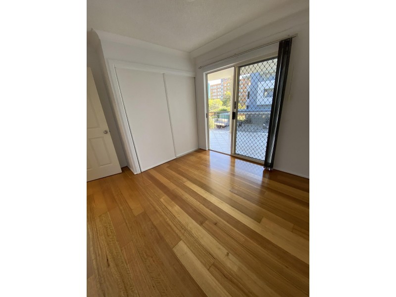 3/446 Main Street, Kangaroo Point QLD 4169