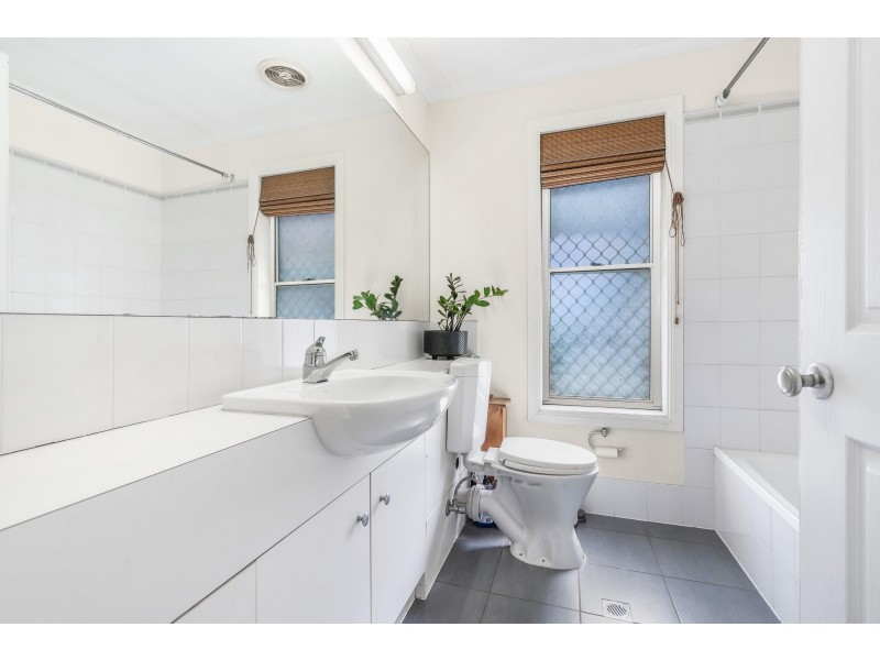 3/38 Cardigan Parade, Manly QLD 4179