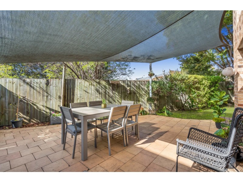 3/38 Cardigan Parade, Manly QLD 4179