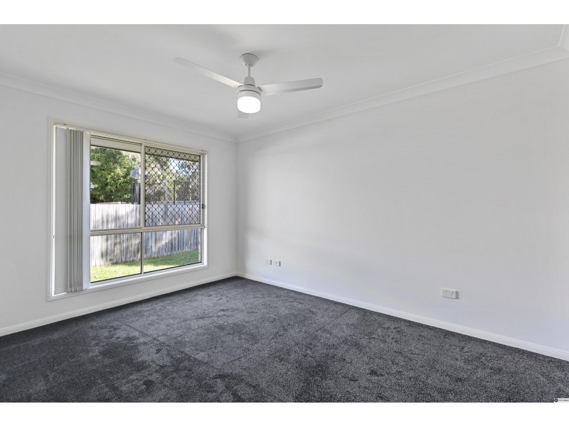54 Wirra Circuit, Wynnum West QLD 4178