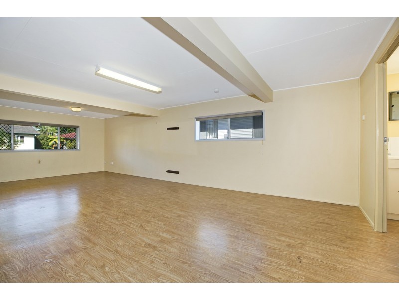 24 Tulkara Street, Manly West QLD 4179