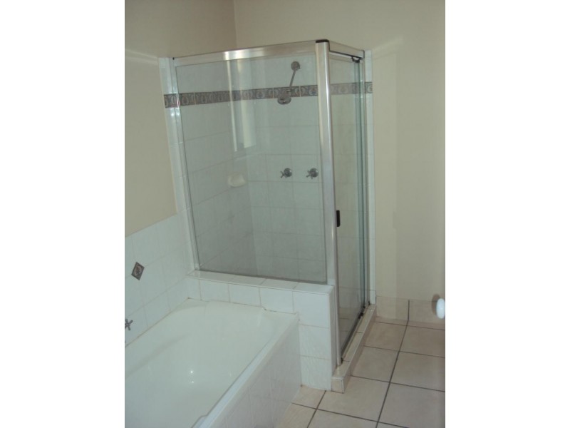 10 Graven Street, Murarrie QLD 4172