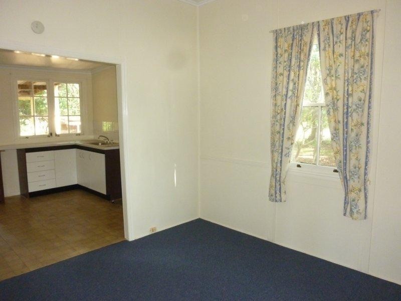 135 Caladium Street, Wakerley QLD 4154