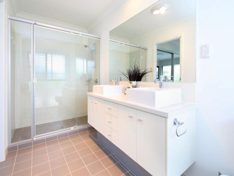 49 Watervale Parade, Wakerley QLD 4154