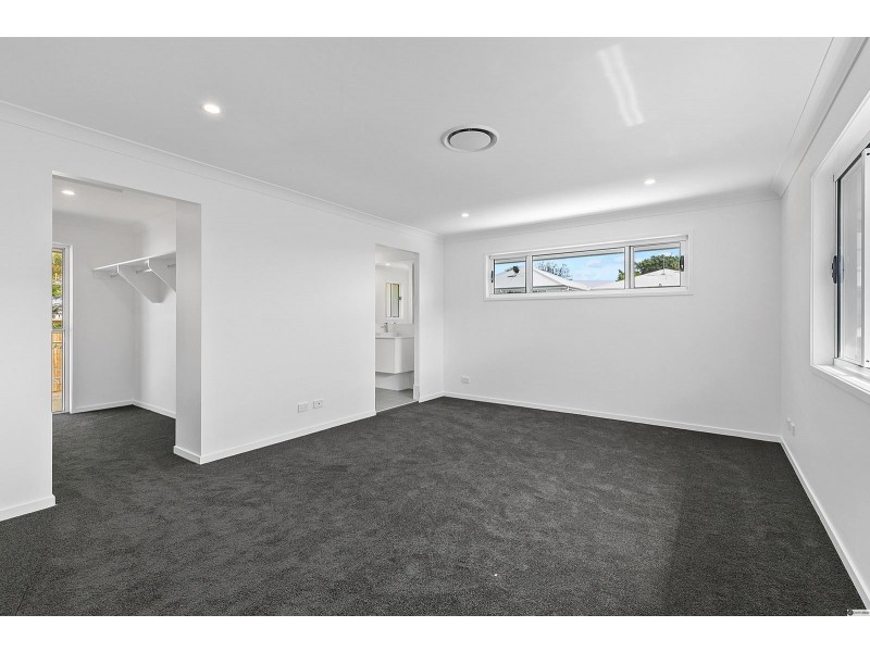 64 Armstrong Road, Cannon Hill QLD 4170