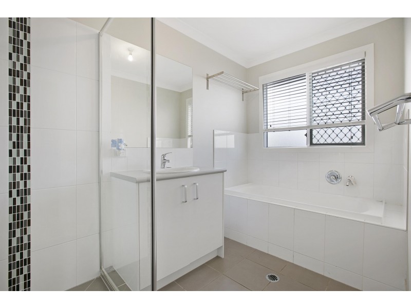 49 McGahan Street, Carina Heights QLD 4152