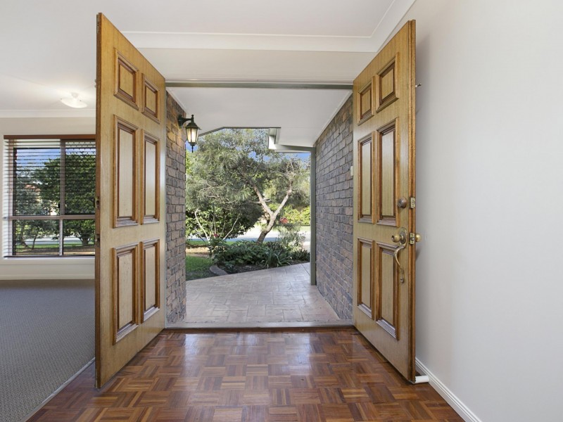 8 Eadie Place, Hemmant QLD 4174