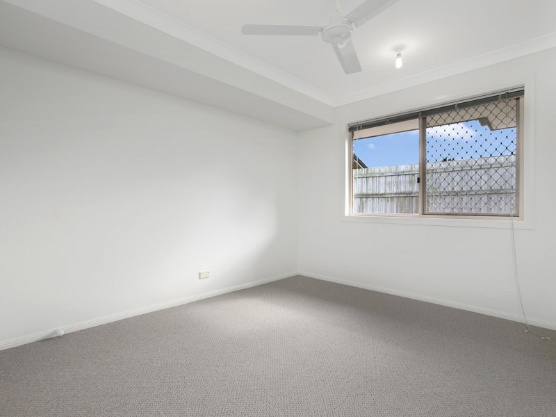 8 Eadie Place, Hemmant QLD 4174