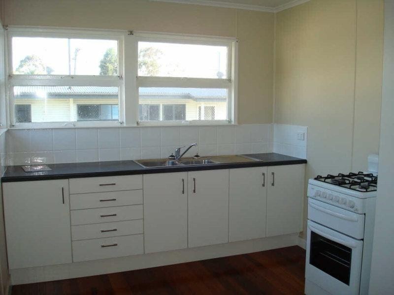 4 Kelston Street, Manly West QLD 4179