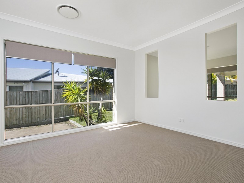 54 Gumdale Street, Wakerley QLD 4154