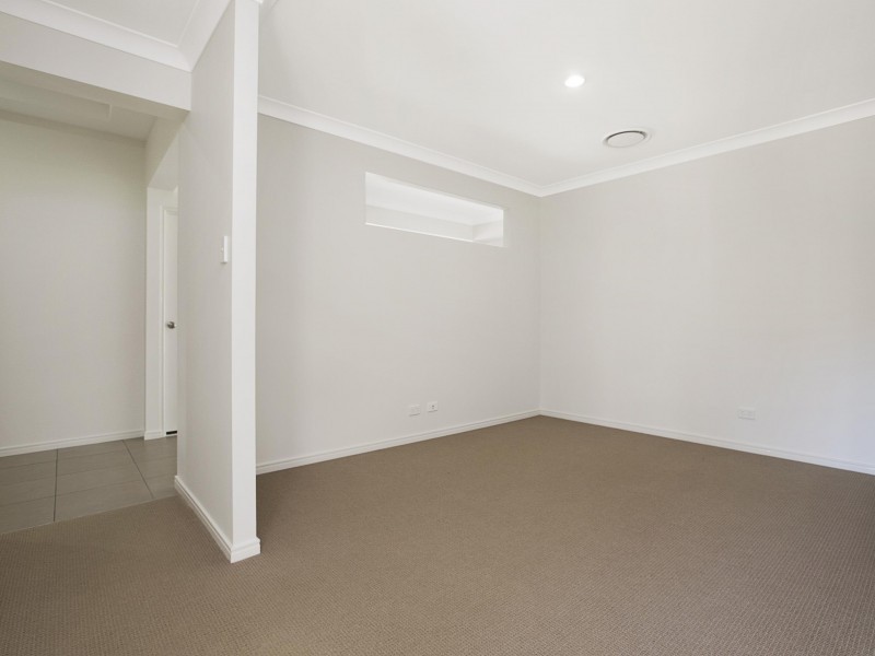 54 Gumdale Street, Wakerley QLD 4154