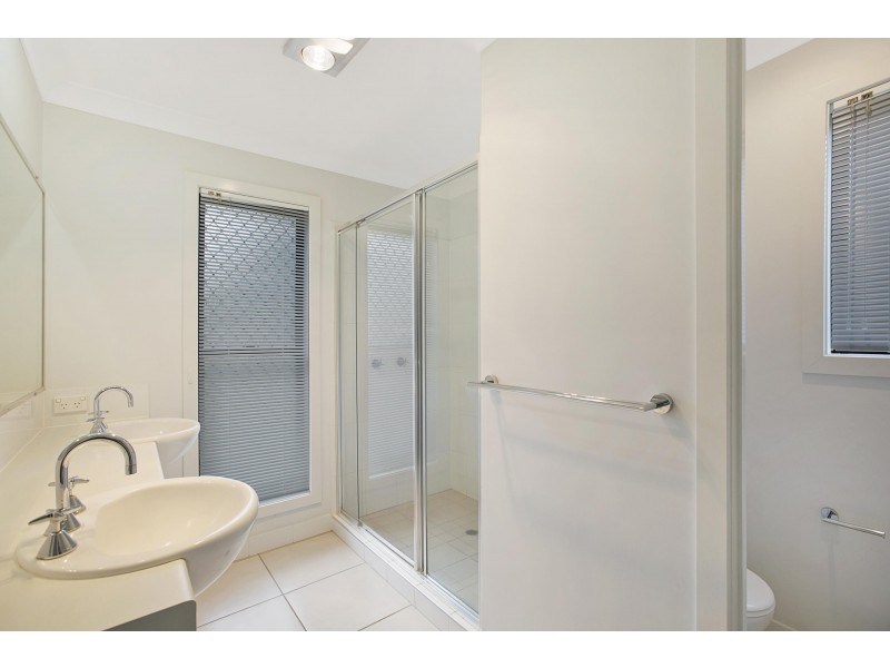 29 Whatmore Place, Manly West QLD 4179