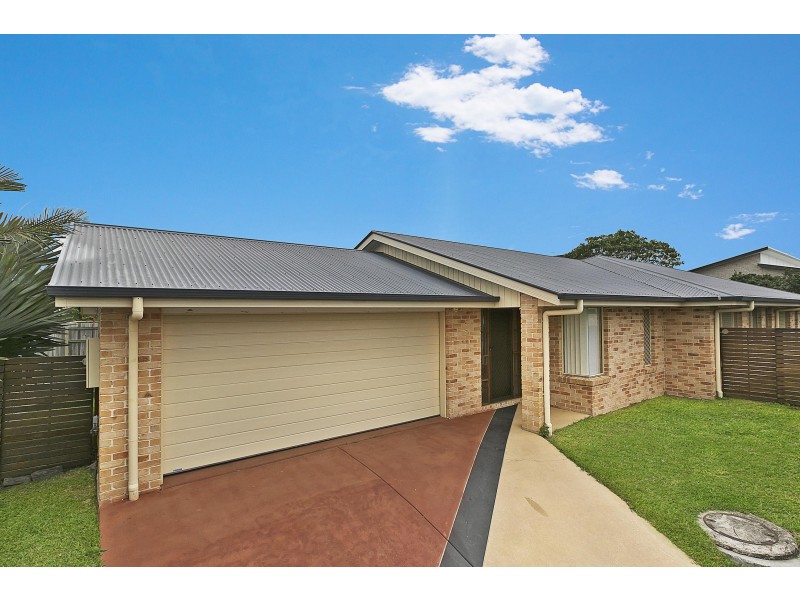 16 Daphne Place, Wakerley QLD 4154