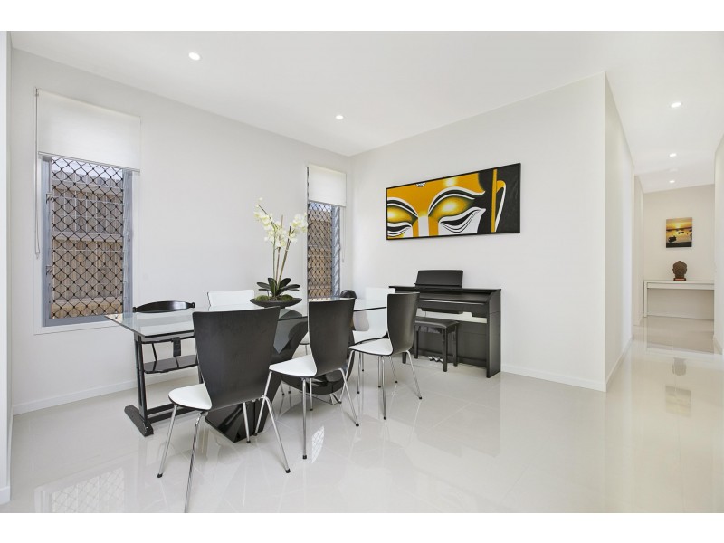 19a Buderim Street, Manly QLD 4179