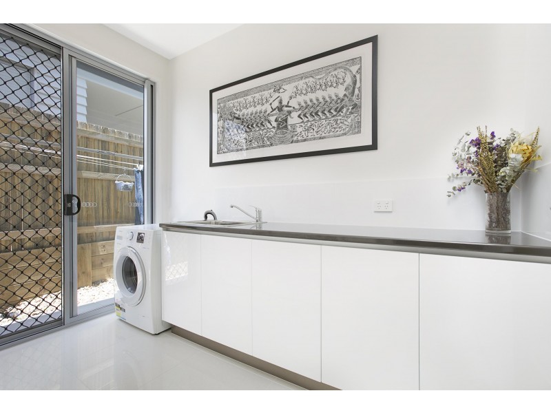 19a Buderim Street, Manly QLD 4179