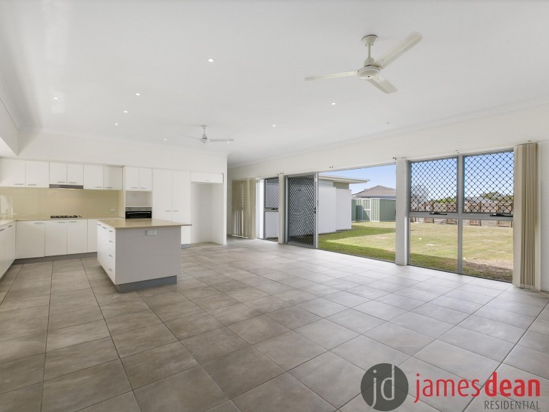 5 Macquarie Street, Wakerley QLD 4154