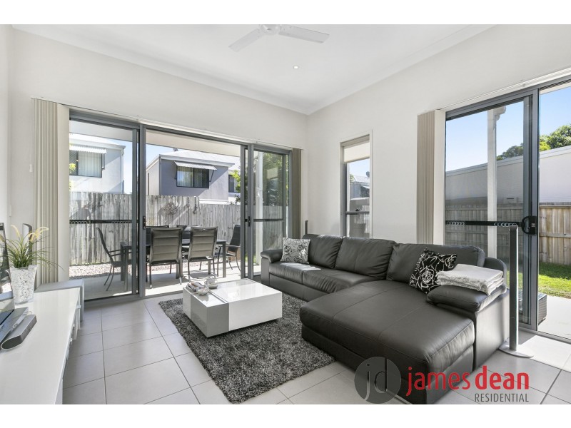 10 Grandis Close, Wakerley QLD 4154