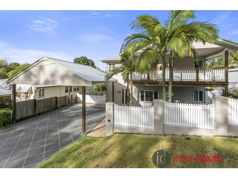 15 Amethyst Street, Holland Park QLD 4121