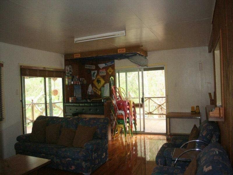 73 Midgen Street, Kooringal QLD 4025