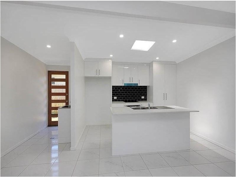 185 Wondall Road, Wynnum West QLD 4178