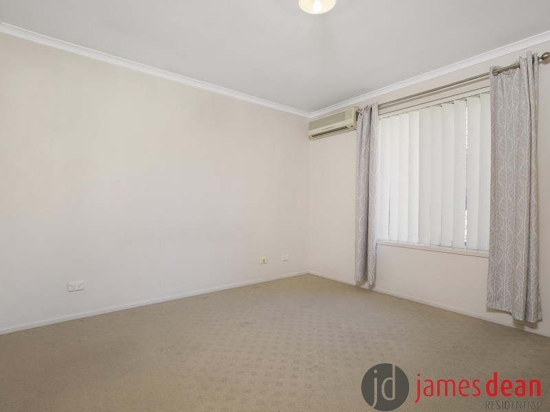 33 Hutton Avenue, Wynnum West QLD 4178
