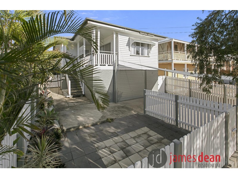94 Cedar Street, Wynnum QLD 4178