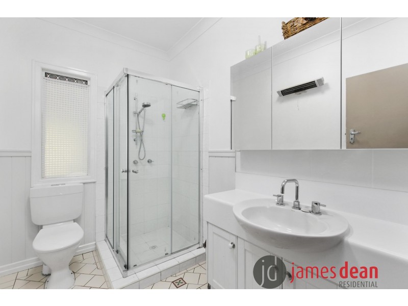 94 Cedar Street, Wynnum QLD 4178