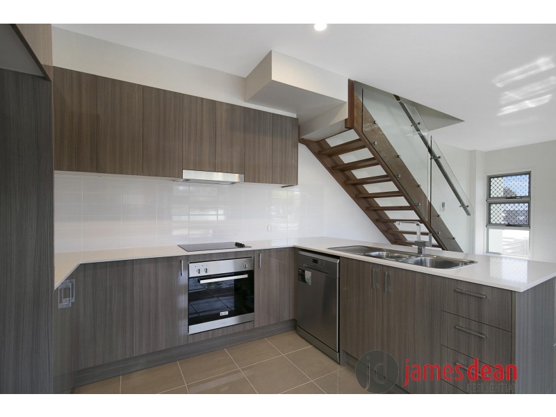 147 Pine Street, Wynnum QLD 4178