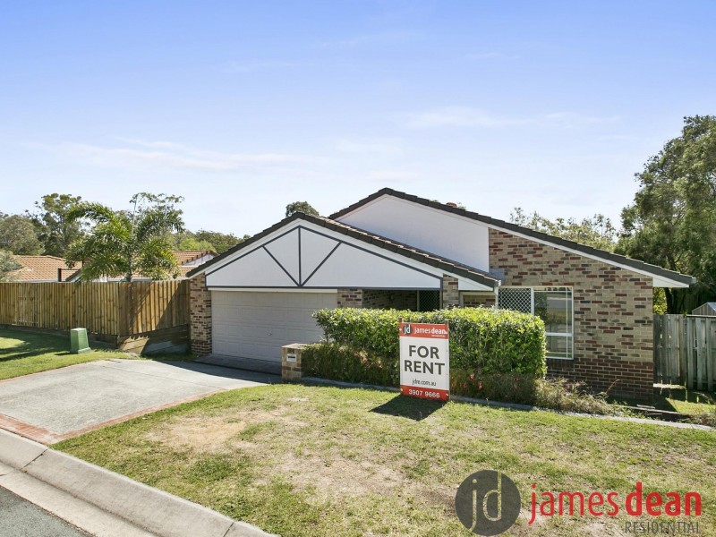 84 Matthews Way, Wakerley QLD 4154