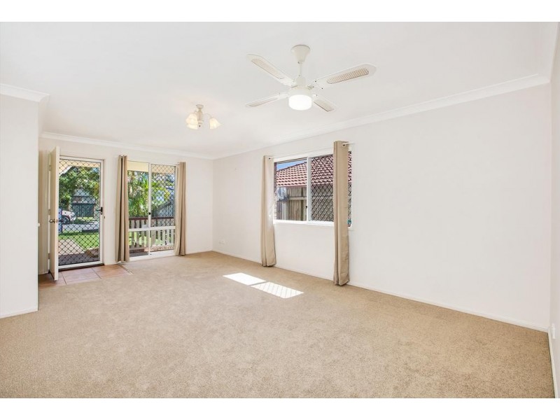 11 Buderim Street, Manly QLD 4179
