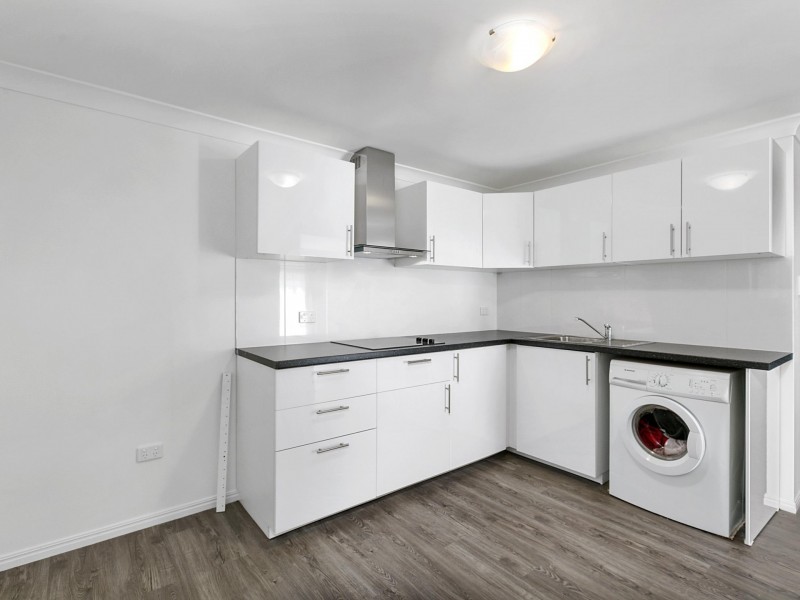 19 Orsan Street, Wynnum West QLD 4178