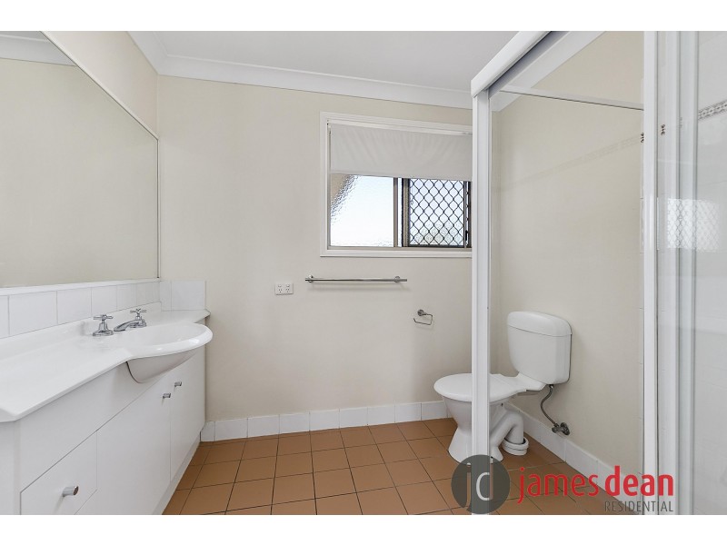 1 Friend Street, Wakerley QLD 4154