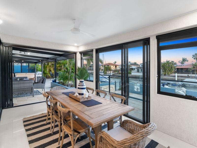 5 Downwind Court, Birkdale QLD 4159