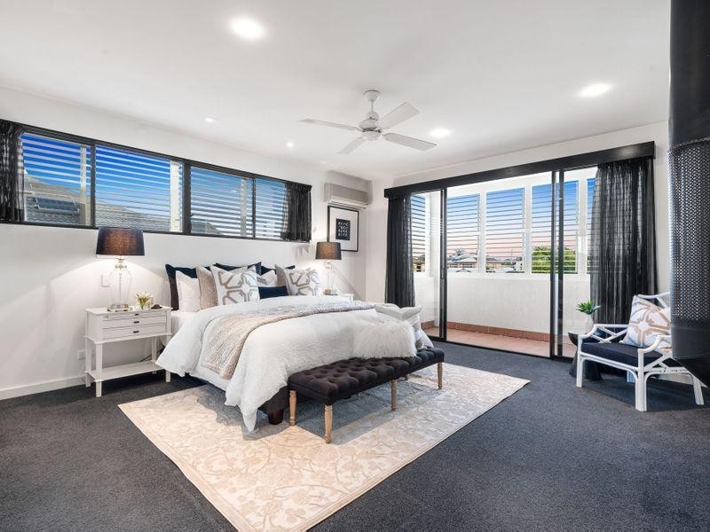 5 Downwind Court, Birkdale QLD 4159