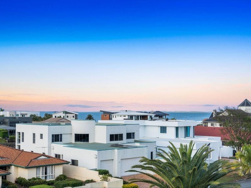 5 Downwind Court, Birkdale QLD 4159