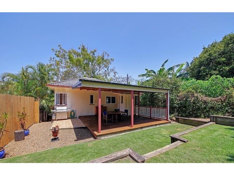 58 Alastair Street, Lota QLD 4179