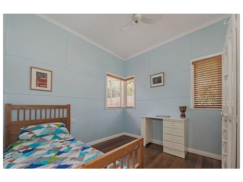 58 Alastair Street, Lota QLD 4179