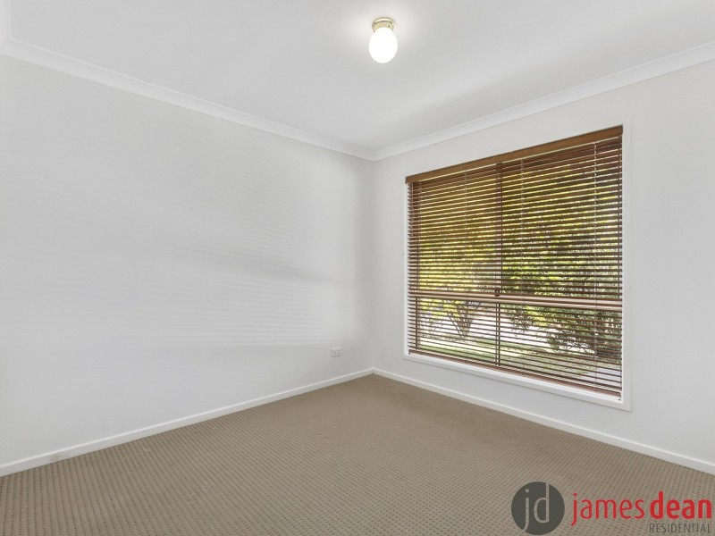 24 Oberon Esplanade, Hemmant QLD 4174