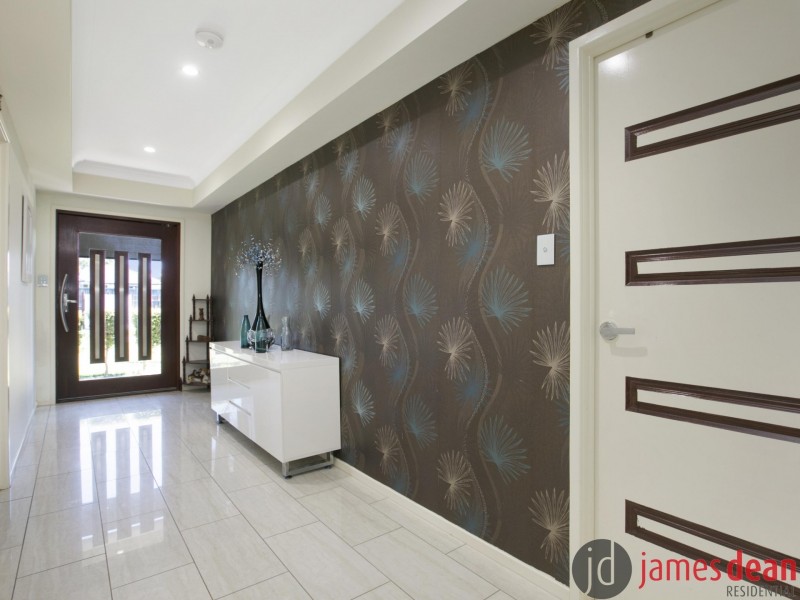 41 Foxwood Circuit, Wakerley QLD 4154
