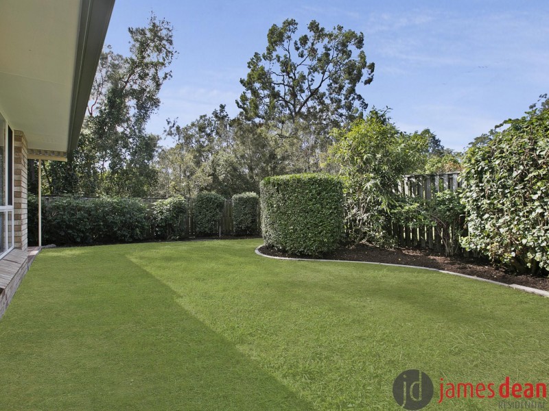 32 Mitchell Place, Belmont QLD 4153