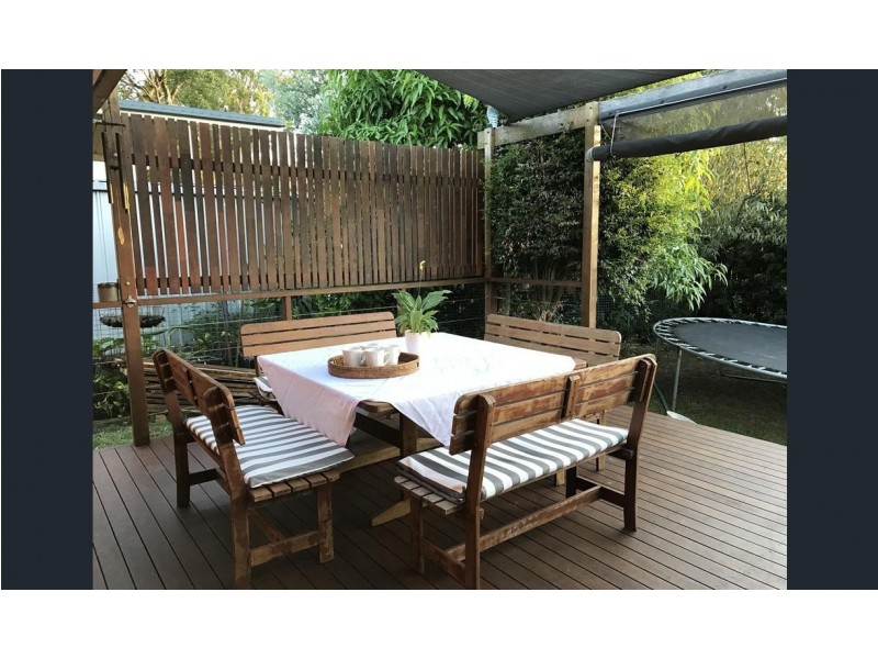 7 Unsworth Street, Belmont QLD 4153
