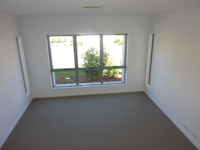 83 Highland Crescent, Belmont QLD 4153