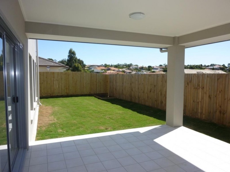 83 Highland Crescent, Belmont QLD 4153