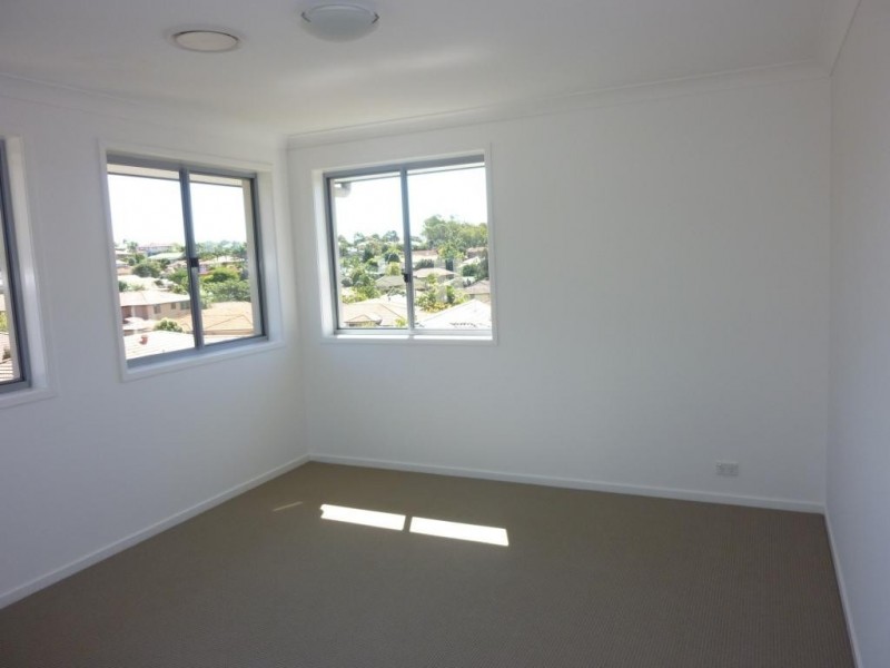 83 Highland Crescent, Belmont QLD 4153