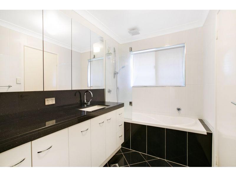 31 Macleay Crescent, Tingalpa QLD 4173