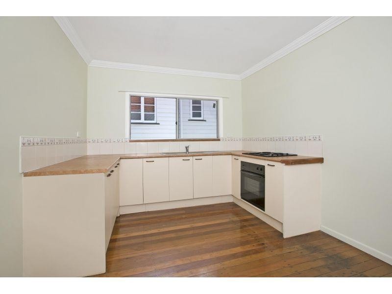 75 Southwick Street, Wynnum QLD 4178