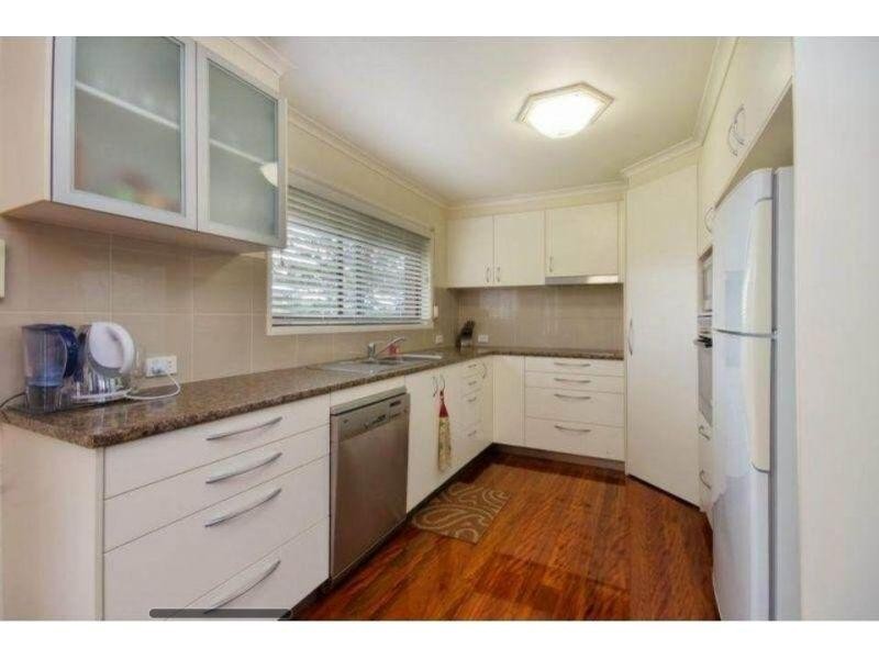 10 Horsley, Belmont QLD 4153