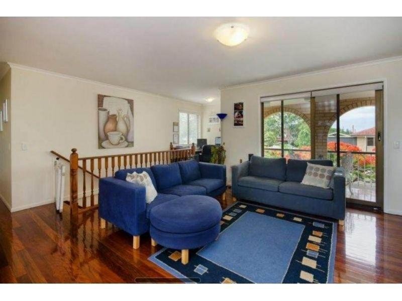 10 Horsley, Belmont QLD 4153